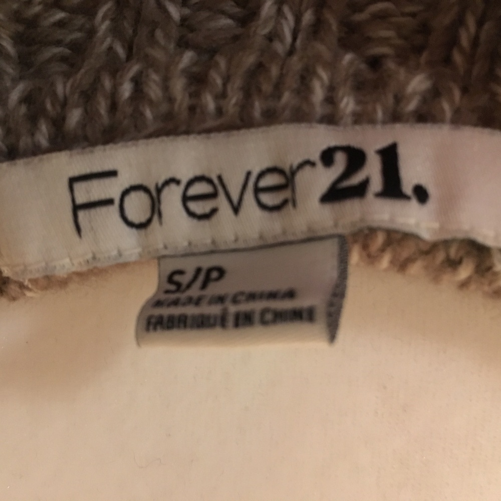 Sweater - Picture 3 of 3